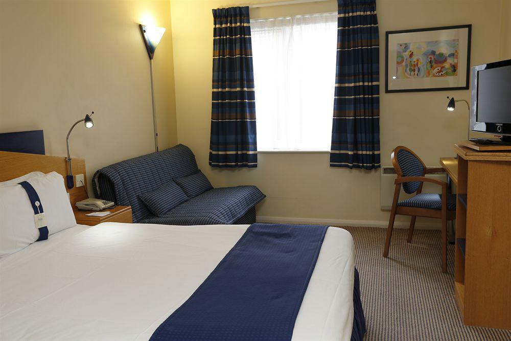 Holiday Inn Express Peterborough, An Ihg Hotel Eksteriør bilde